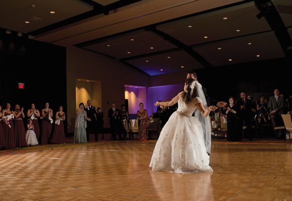 Marriott-at-Penn-Square-Wedding-(785-of-1226)