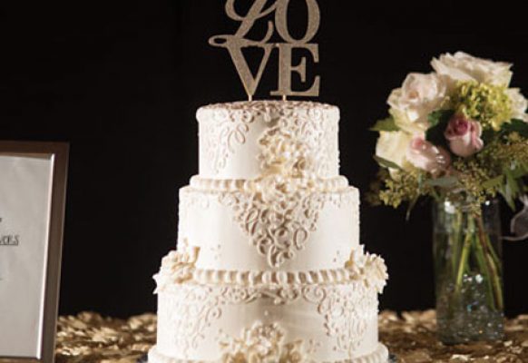 Marriott-at-Penn-Square-Wedding-(873-of-1226)